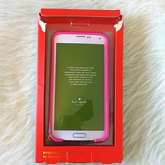 Kate Spade Pink Phone Case - Picture 2 of 7